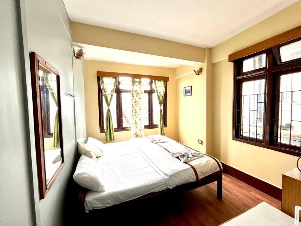 Hotel Red Rose جانجتوك المظهر الخارجي الصورة