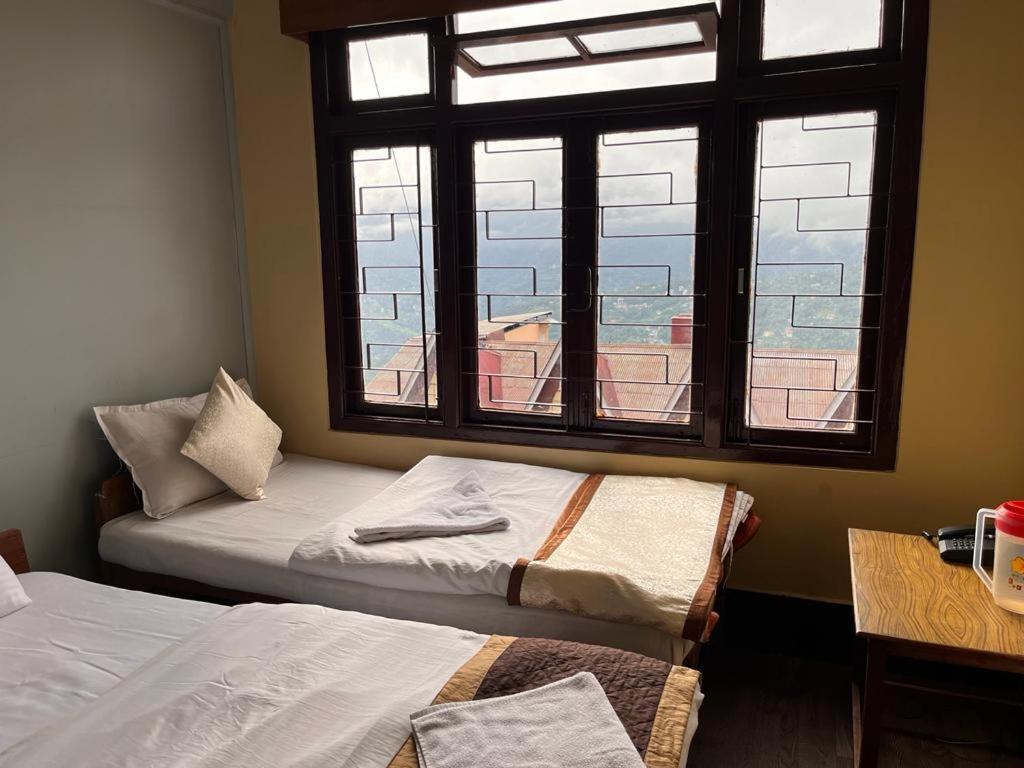 Hotel Red Rose جانجتوك المظهر الخارجي الصورة